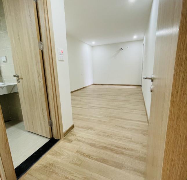 Bán căn hộ chung cư Tây Hồ River view 96m 3PN nội thất cơ bản view Ciputra tuyệt đẹp. LH: 0961127399