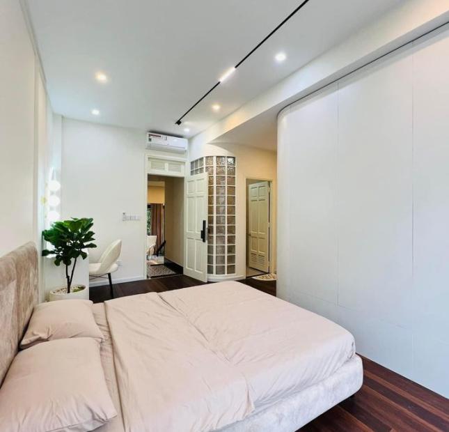 XH VÀO NHÀ! Bán Nhà 4 Tầng NT Sang Trọng Trần Quang Diệu, 63m2 (4x15.8m), 11.8 Tỷ TL