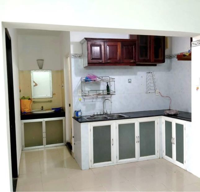 Cần bán gấp căn hộ chung cư Bàu Cát 2, quận Tân Bình, 55m2 2PN 1WC có Sổ Hồng, Giá rẻ, LH: 0372972566 