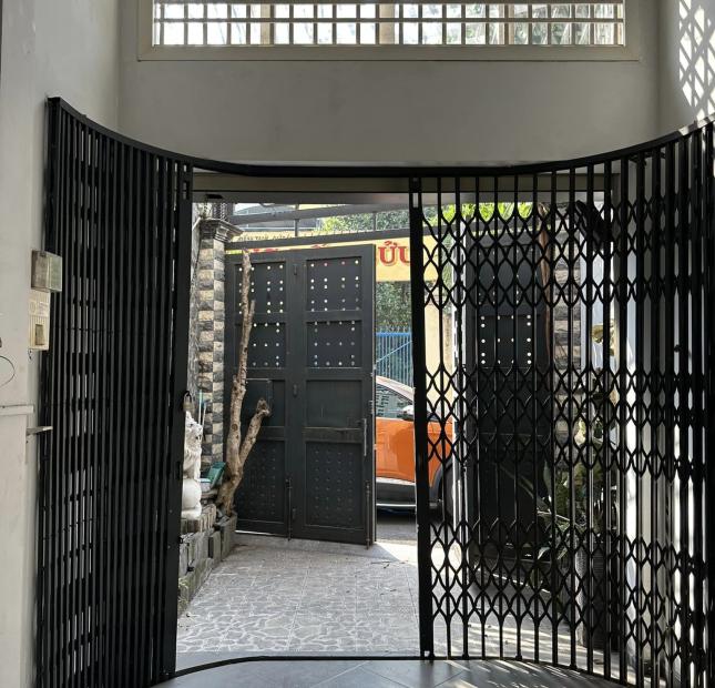 Nhà mặt tiền Nguyễn Văn Trỗi 68m2, ngang 4m, có gara ô tô trong nhà chỉ nhỉnh 9 tỷ. LH 0386372900
