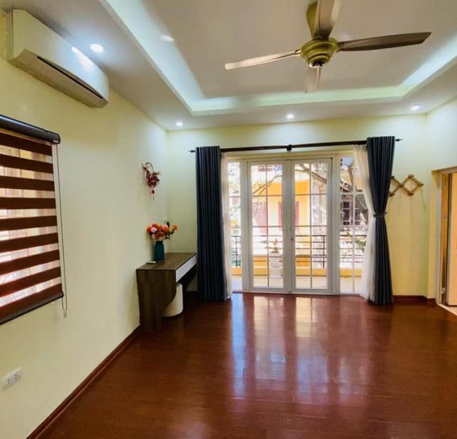 Bán nhà Ngõ 119 Hồ Đắc Di 40m2 lô góc 3 thoáng mặt tiền 6.8m gần Hồ Vip Đống Đa