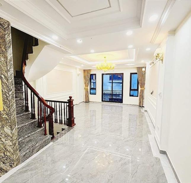 PHỐ NGUYỄN VĂN HUYÊN 61M2 X 8T,THANG MÁY, Ô TÔ KINH DOANH 16.8 TỶ