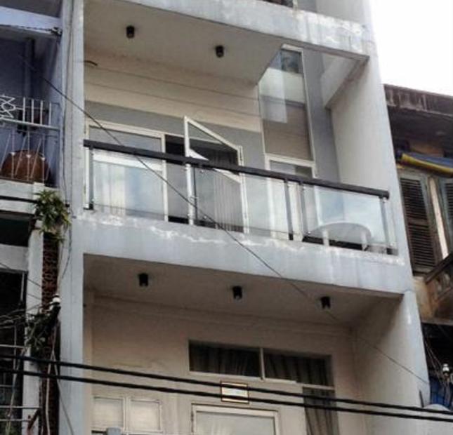 Bán gấp nhà mặt phố Cao Đạt - Nguyễn Biểu (DT: 6x13m,3 lầu) giá 20 tỷ