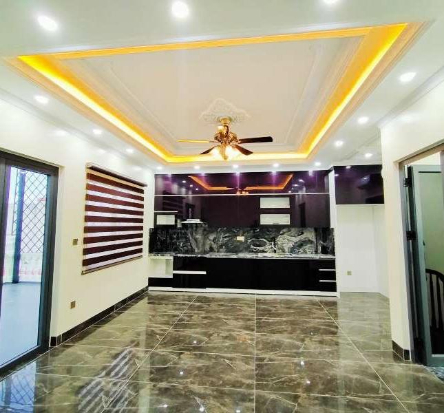 Biệt thự Việt Hưng, kinh doanh sầm uất, vỉa hè, đẹp long lanh, 75m2x 6t, mt: 7m, 17 tỷ