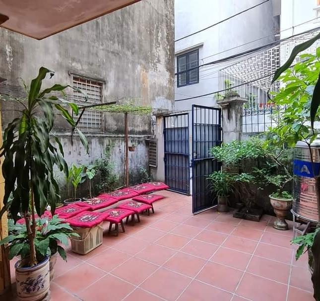 bán nhà ngõ 211 Khương Trung 68m x 4 tầng, mt: 6m, ô tô, gần hồ