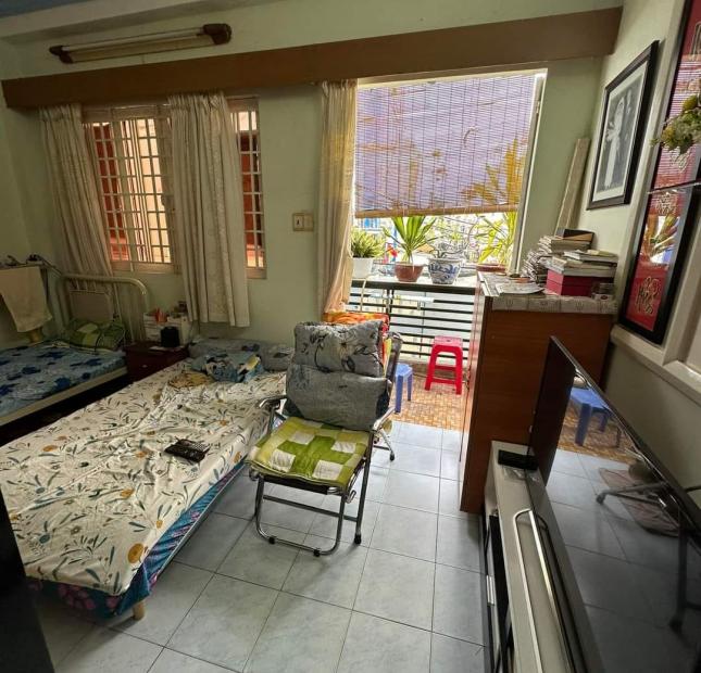 VÀO Ở NGAY! Bán Nhà Mới 2 Tầng Tô Hiến Thành, 75m2 (4.6x16.3m), 7.7 Tỷ TL