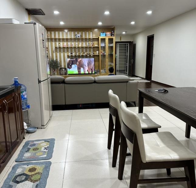 Nhỉnh 4 tỷ sở hữu ngay căn Hapulico siêu phẩm 2PN toà 24T, ban công ĐN