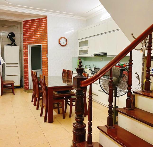 Bán nhà Vĩnh Phúc: Phân lô, oto dừng đỗ cạnh nhà. Giá đẹp: 52m2x4T Chỉ: 6.28 tỷ (120tr/m)