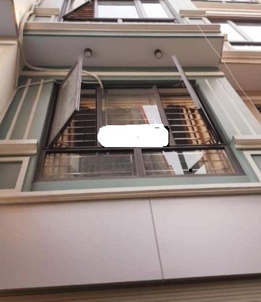 Bán nhà phố Lê Hồng Phong, Q. Hà Đông, 43m2, MT 7mgiá chỉ 3. 5 tỷ.