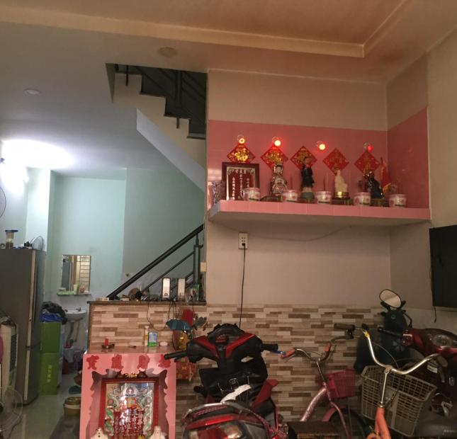 NHÀ HẺM BA GÁC PHƯỜNG 5 QUẬN 10 NGANG 4, 33M2 Hơn 5Tỷ