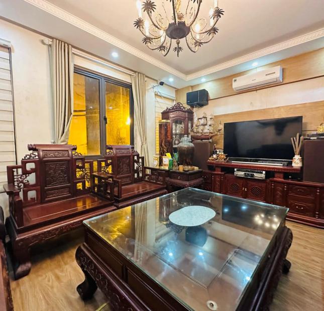 *** 45M2 , 5 TẦNG , CẦU GIẤY , LÔ GÓC - NGÕ THÔNG  - ÔTÔ - KINH DOANH - GẦN PHỐ , 7 TỶ 