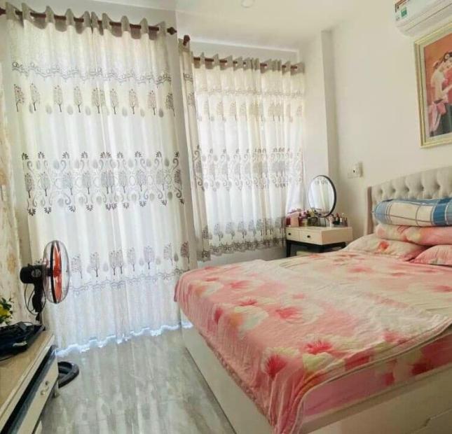 XH VÀO NHÀ! Bán Nhà 5 Tầng Cực Đẹp Nguyễn Tri Phương, 51m2 (4x12.8m), 10 Tỷ TL 