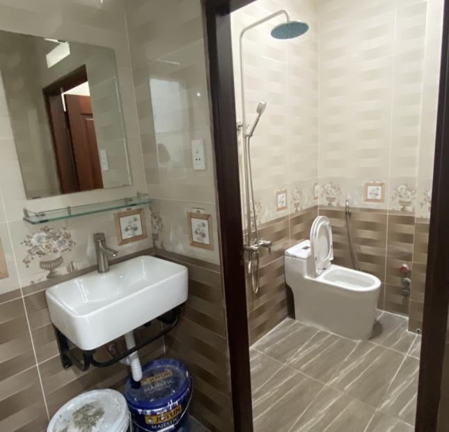 Nhà Bán, Kênh Tân Hóa, Tân Phú, 4 Tầng, 80m2, Nhỉnh 6 tỷ.