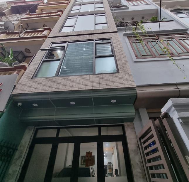 Bán nhà phân lô phố Trần Duy Hưng 60m, 7 tầng thang máy, giá 21 tỷ.