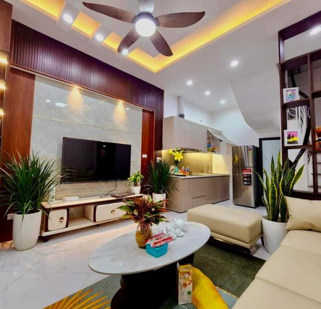 Cần bán nhà, Ba Đình, 160m2, 4 tầng, giá 36.5 tỷ