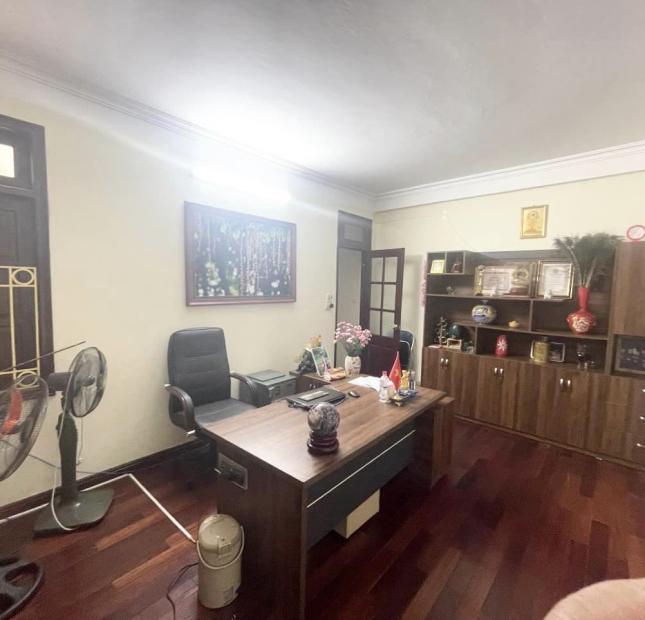 Bán nhà Nguyễn Hoàng Tôn, phân lô 60m2, MT 6.6m giá 7.5 tỷ