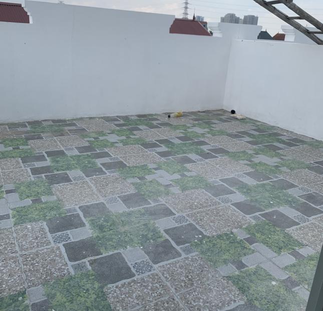 Nhà La Tinh Đông La. Nằm cách Yên Nghĩa 800m. Mặt ngõ thoáng. 50m ra trục chính. S 30m2 1,8 tỷ
