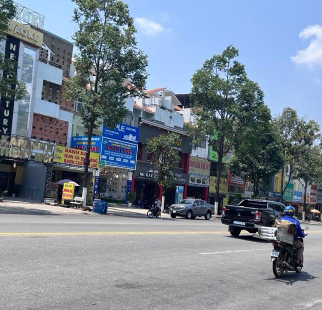 Chuyển công tác về Ninh Thuận nên ra gấp lô đất 150m2 gần trường, chợ