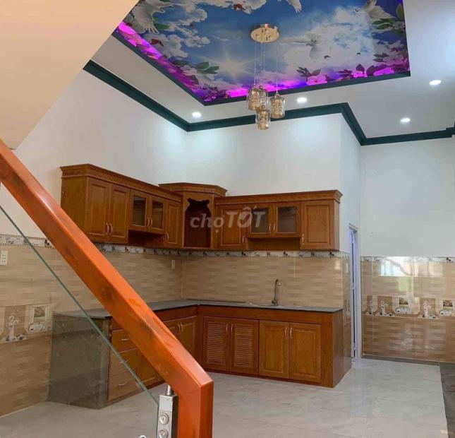BÁN NHÀ NGỘP 300 triệu KDC Long Hoà Center có 2phòng ngủ LỚN