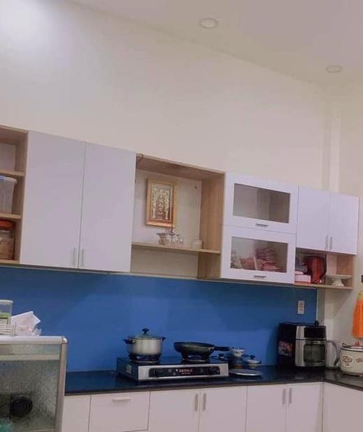 Bán căn nhà Hẻm xe hơi ở Sư Vạn Hạnh, Q10, Giá chỉ 7 tỉ