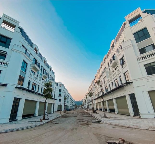 Bán SH 5-1 La Emera Khe CáTP Hạ Long giá chỉ 5.6 tỷ/lô,DT sàn 268m,tháng 7 bàn giao nhà,có sổ đỏ