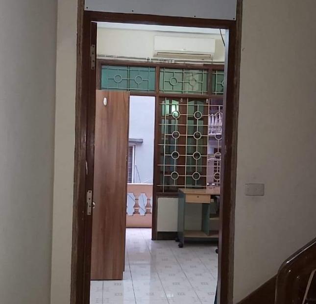 HIẾM Lê Văn Lương: gần kề Nguyễn THị Định Trung Hòa sổ 50m giá 5.5 tỷ.
