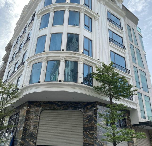 Cho thuê nhà Trần Thái Tông, 180m, 8 tầng đào tạo, văn phòng