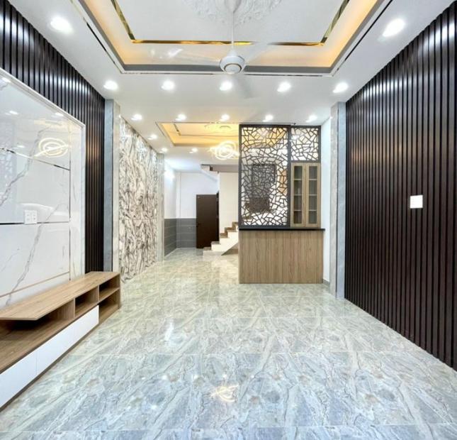 Bán gấp căn nhà ở Ngã Tư Gò Mây, Bình Tân (120m2) SHR chính chủ, bao sang tên.