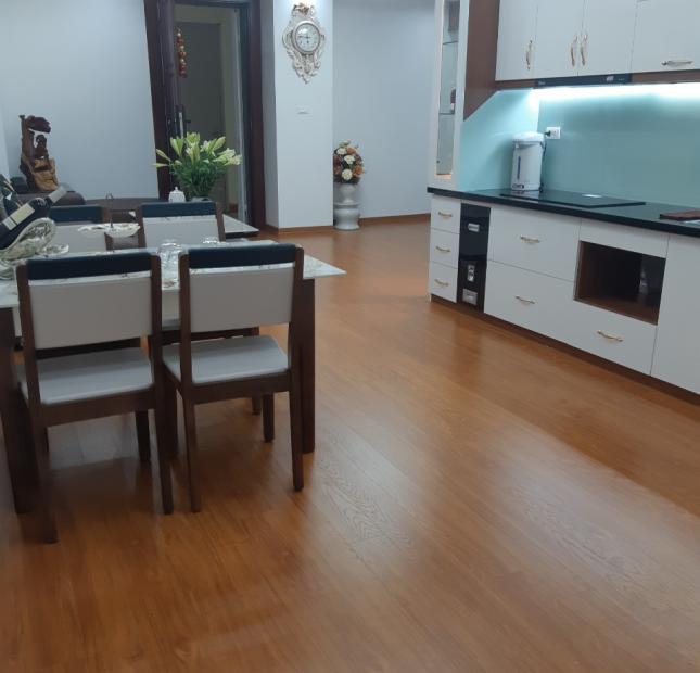 Bán căn hộ 3 ngủ tòa 137 Nguyễn Ngọc Vũ, nhỉnh 3 tỷ 0355 902 148