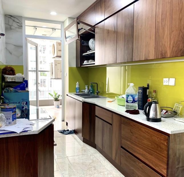 Bán chung cư Nam Trung Yên, Cầu Giấy, 93.8 m2, lô góc, view đẹp, tặng nội thất tiền tỷ, 5.1tỷ 