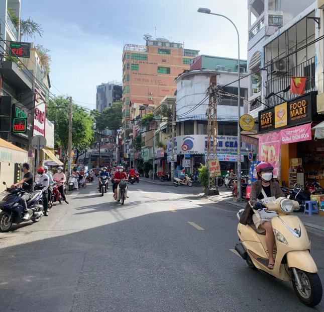 Cao Ốc văn phòng mới cứng gần chợ Tân Định-Ngang 4.3m-hiệu suất cho thuê cao-giá mềm