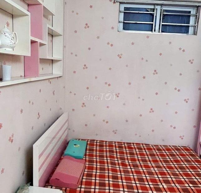 Chính chủ bán gấp căn hộ chung cư mini 2 PN ở đường Giải Phóng, Hoàng Mai 54m2 giá nhỉnh 1 tỉ