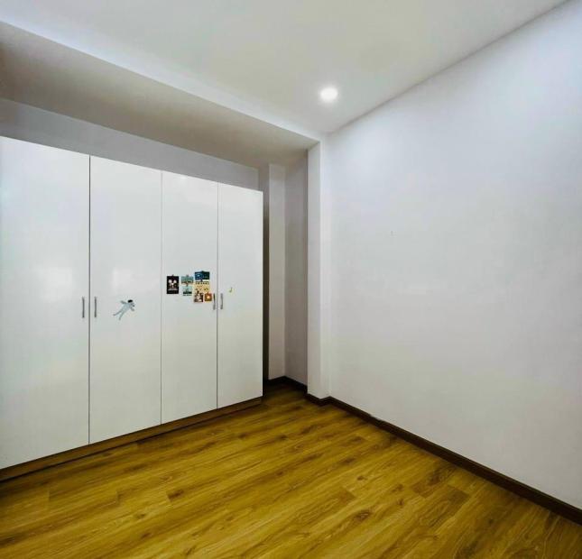 Bán nhà chính chủ (4m x 15m), hẻm 1/ đường số 6, phường BTDB