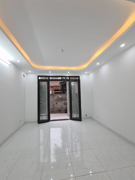BÁN NHÀ MẬU LƯƠNG, NHÀ MỚI, NGÕ THÔNG, 32M2 x 5T GIÁ 3.5 TỶ