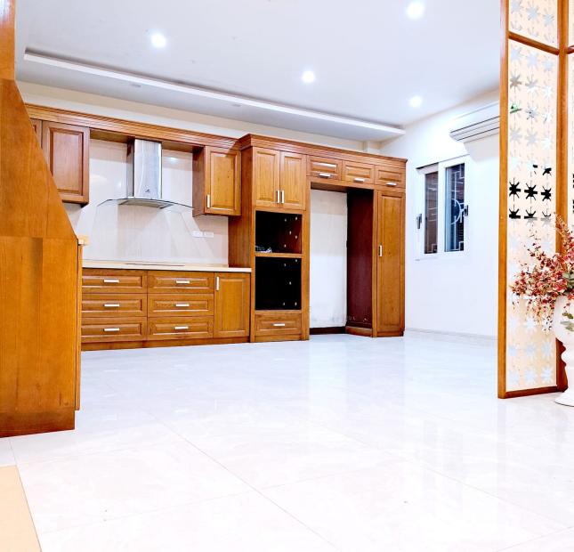 Bán Biệt Thự Villa Huyndai Hà Đông 180m2 3 tầng Mặt tiền 25m - nhỉnh: 30 tỷ (CTL) 0969568293