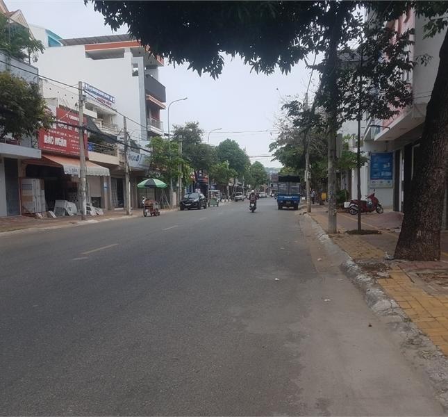 Cho thuê mặt bằng cạnh ngã tư Nguyễn Văn Trỗi P4, Vũng Tàu