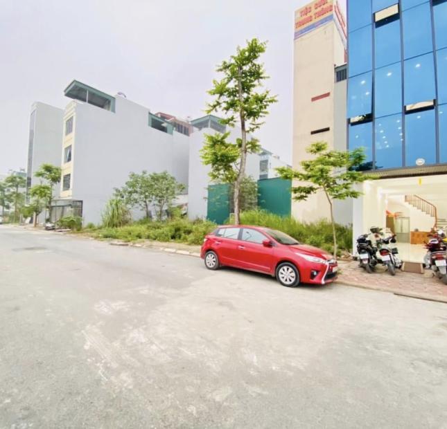 Phân lô Kiến Hưng quận Hà Đông 52m2 MT 4.2m gara vỉa hè ô tô tránh kinh doanh đa dạng