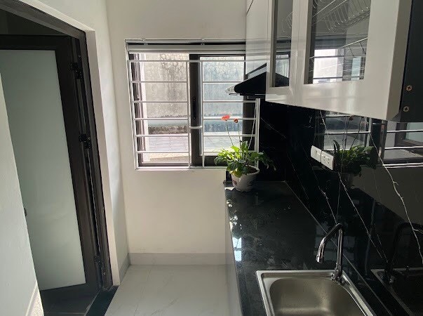 BÁN TÒA CCMN VĂN QUÁN 100M2 9 TẦNG THANG MÁY 29PKK GIÁ CHỈ 16 TỶ