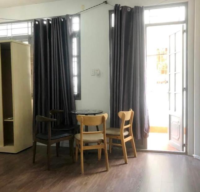 Bán đất tặng nhà, cách 3 căn ra MT Trần Quang Diệu, 3 tầng, 5PN, ngangn 5m, 68m2, 7.8 tỷ