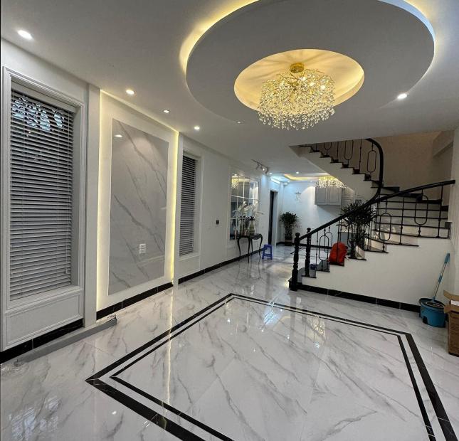 Nhà lô góc Hồng Tiến-Long Biên, 70m x 4 tầng, kinh doanh, oto đỗ cửa