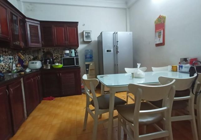 Bán nhà LÔ GÓC Tôn Đức Thắng, 25m2 x 5T, MT 3m, 2.7 tỷ, lh 0966037496