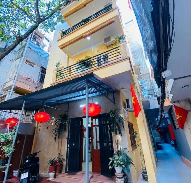 bán nhà ngõ 119 Hồ Đắc Di-Đống Đa 36mx4 tầng-3PN-lô góc-3 mặt thoáng-tặng nội thất gần phố