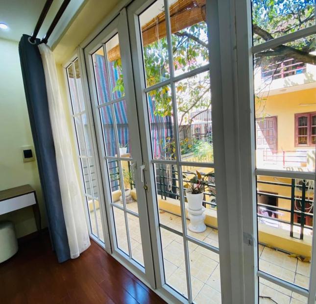 bán nhà ngõ 119 Hồ Đắc Di-Đống Đa 36mx4 tầng-3PN-lô góc-3 mặt thoáng-tặng nội thất gần phố