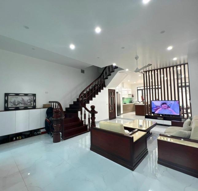 Biệt Thự Lạc Trung - Mặt Tiền 6m - Kinh Doanh Đỉnh - Sổ Nở Hậu - 2 Thoáng - DT 95m2