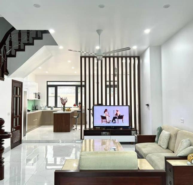 Biệt Thự Lạc Trung - Mặt Tiền 6m - Kinh Doanh Đỉnh - Sổ Nở Hậu - 2 Thoáng - DT 95m2