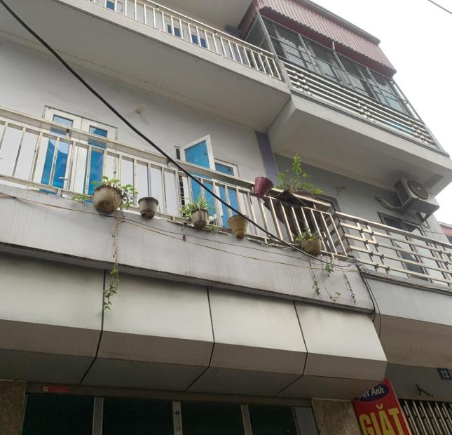 Bán nhà Kim Chung Hoài Đức 30,7m2 giá 2,6 tỷ ,Ô TÔ đậu cửa, 3 THOÁNG.LH:0971035098