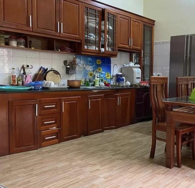 Bán nhà mặt phố Lâm Tiên, Đông Anh- Hà nội, Dt:145, MT: 4.5m, giá chỉ 10 tỷ,