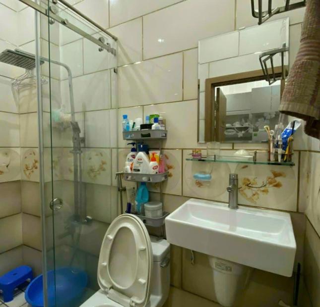 Cho thuê nhà đẹp hẻm 1982 Huỳnh Tấn Phát, Nhà Bè. Giá 7 triệu