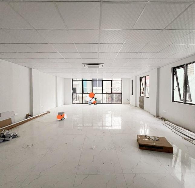 Tòa nhà văn phòng mặt phố Đống Đa, 95m x 8tầng, MT 7m, vị trí đắc địa, thông sàn