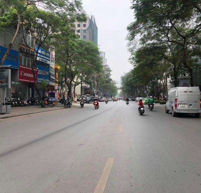 Tòa nhà văn phòng mặt phố Đống Đa, 95m x 8tầng, MT 7m, vị trí đắc địa, thông sàn